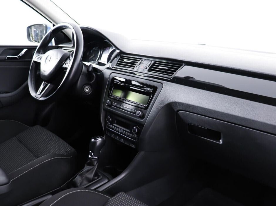 Skoda Rapid 1.4 РКПП, 2015, 98 000 км фото 6