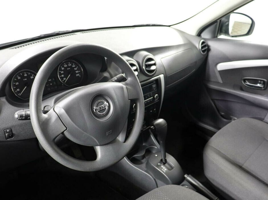 Nissan Almera 1.6 АКПП, 2017, 77 000 км фото 5