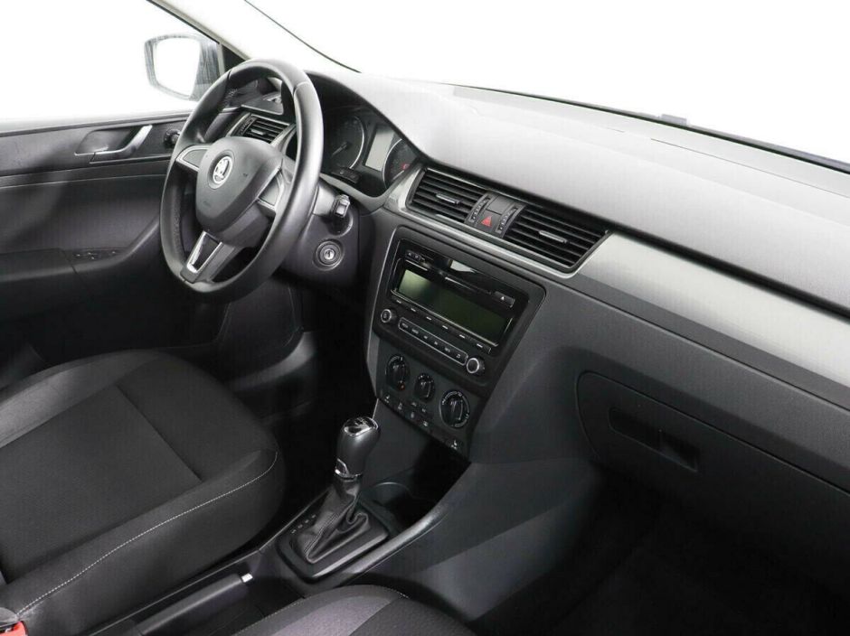 Skoda Rapid 1.4 РКПП, 2014, 110 000 км фото 8