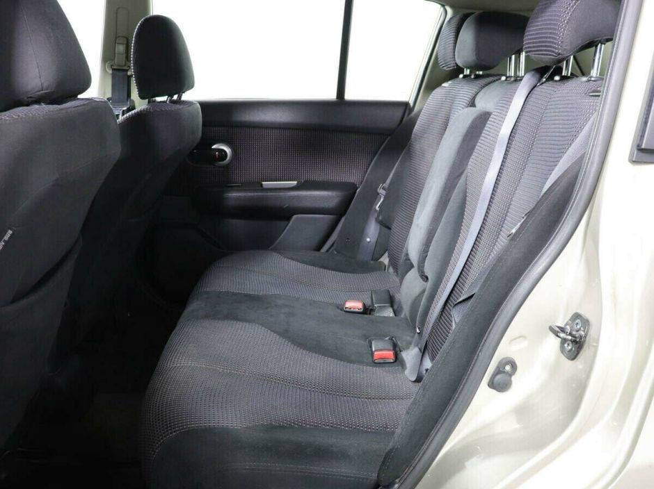 Nissan Tiida 1.6 АКПП, 2013, 121 000 км фото 6