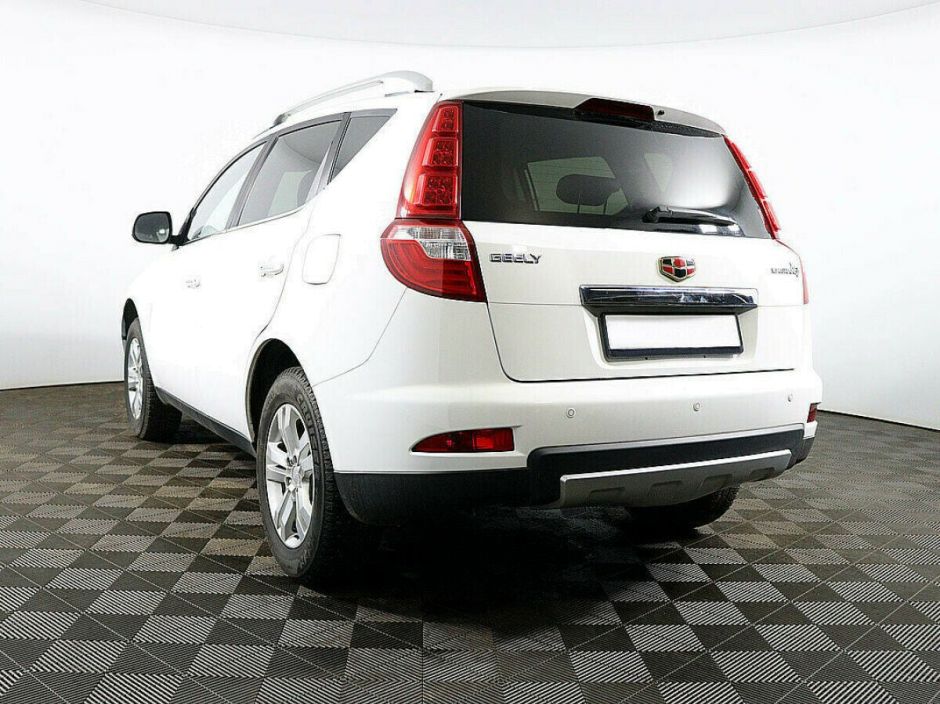 Geely Emgrand X7 2.4 АКПП, 2016, 90 000 км фото 3