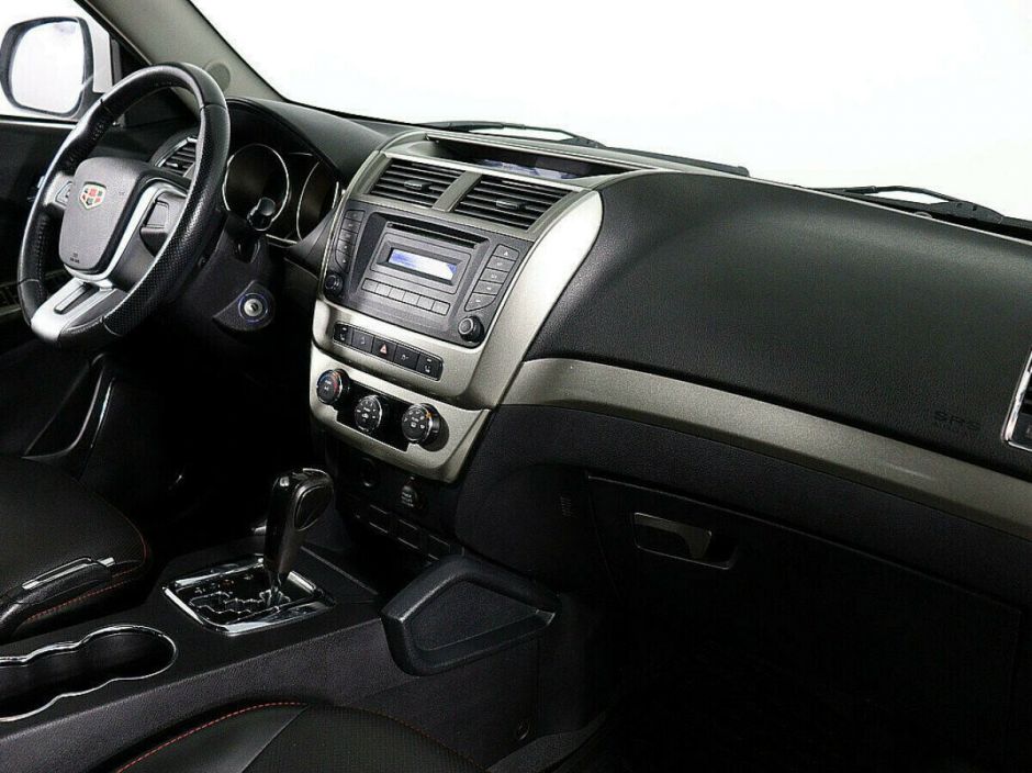 Geely Emgrand X7 2.4 АКПП, 2016, 90 000 км фото 9