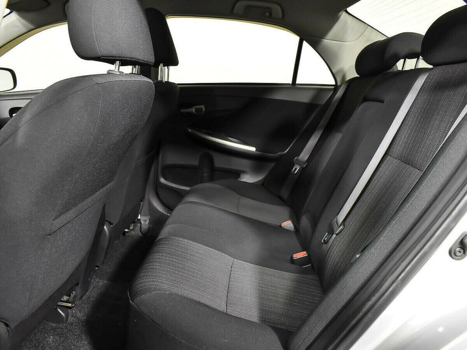 Toyota Corolla 1.6 АКПП, 2011, 148 000 км фото 6