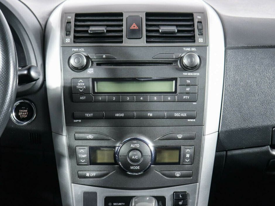 Toyota Corolla 1.6 АКПП, 2010, 160 000 км фото 9