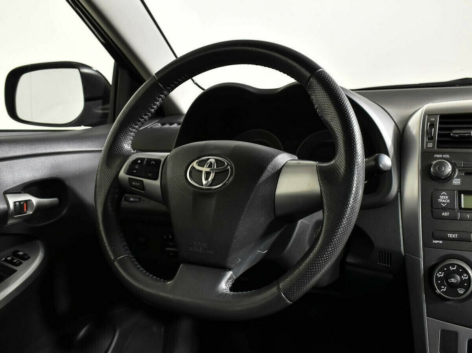 Toyota Corolla 1.6 АКПП, 2012, 135 000 км фото 7