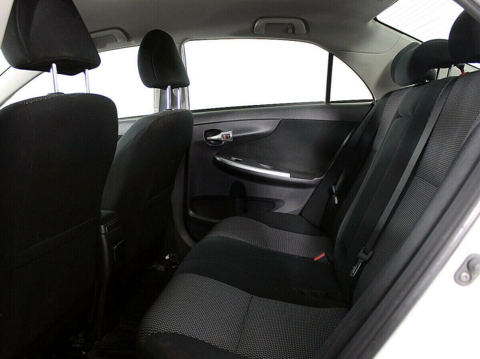 Toyota Corolla 1.6 АКПП, 2011, 148 000 км фото 5