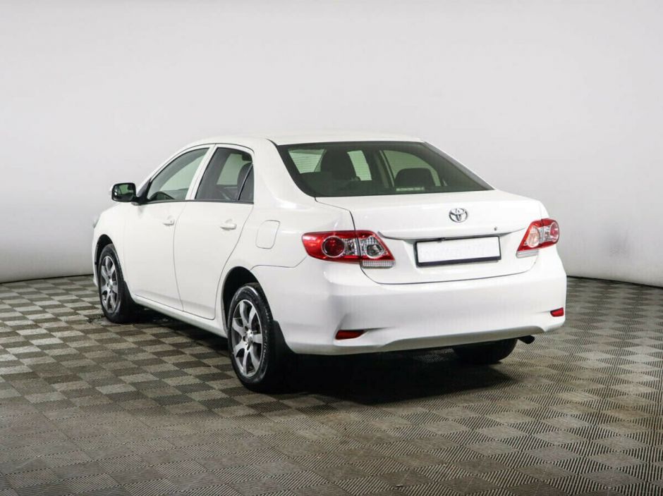 Toyota Corolla 1.6 МКПП, 2011, 143 000 км фото 4