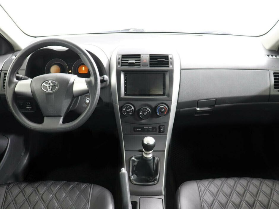 Toyota Corolla 1.6 МКПП, 2011, 147 000 км фото 8