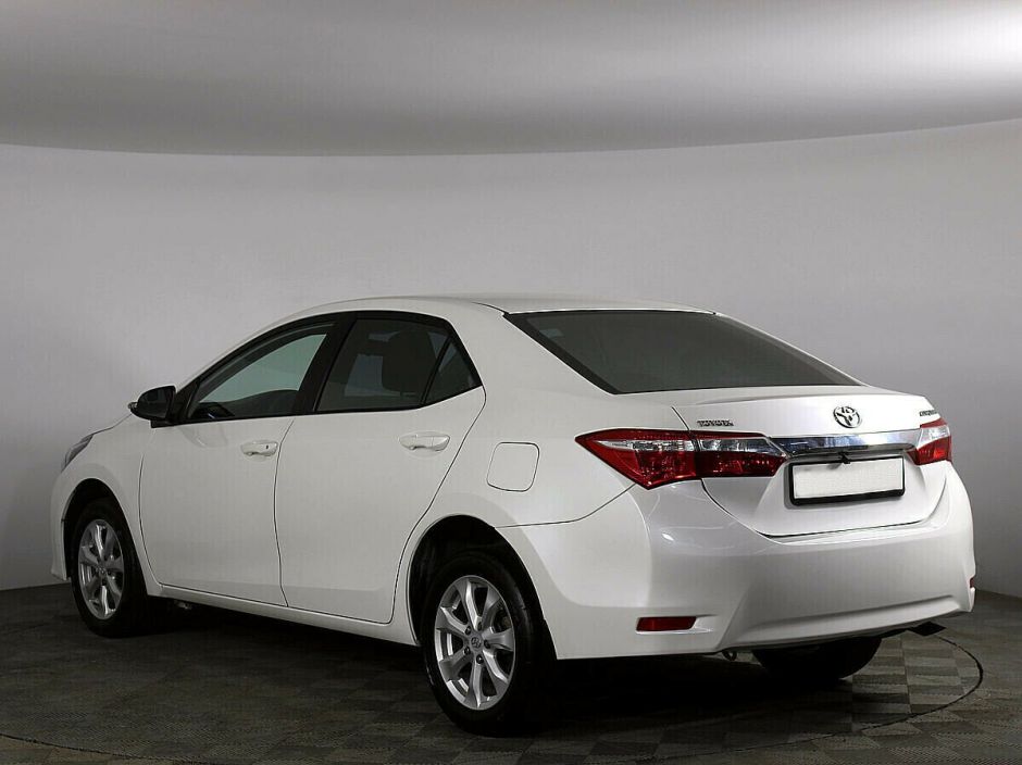 Toyota Corolla 1.6 МКПП, 2013, 119 000 км фото 4