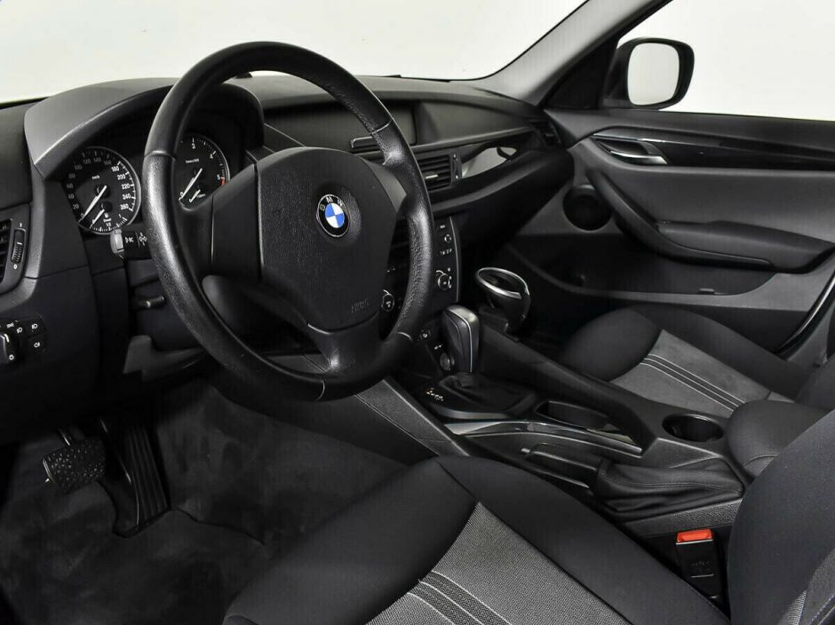 BMW X1 2.0 АКПП, 2011, 155 000 км фото 7