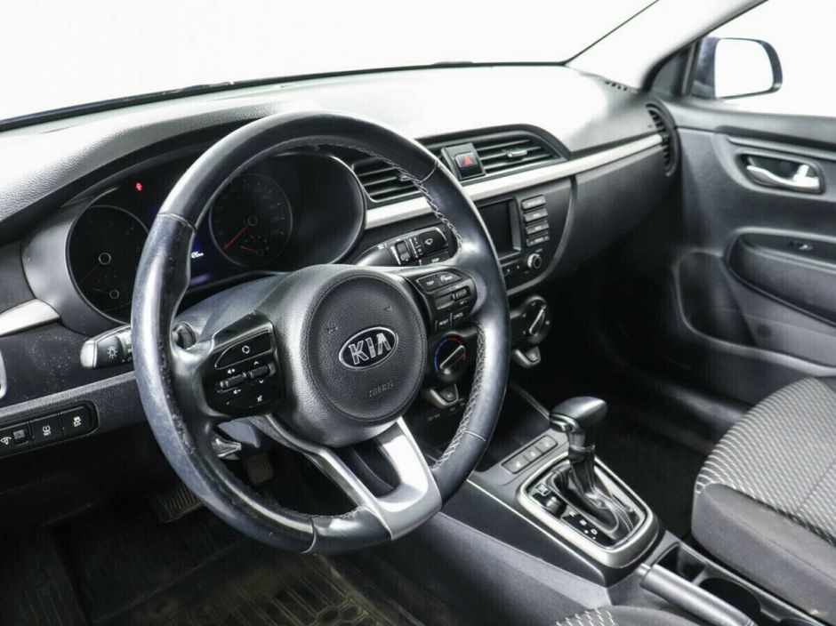 Kia Rio 1.4 АКПП, 2018, 72 000 км фото 10