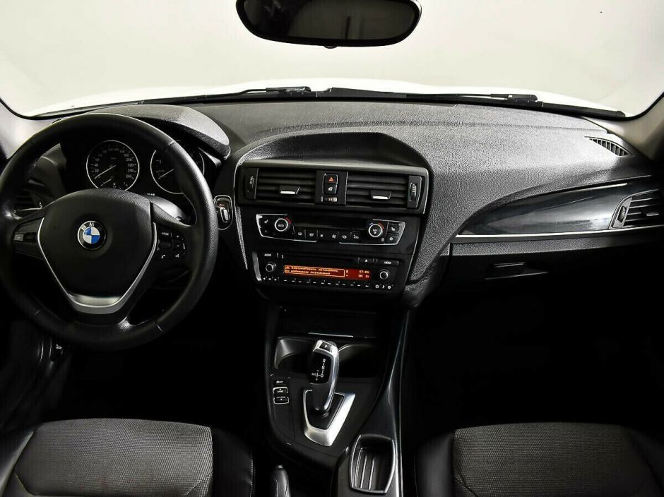 BMW 1 серии 1.6 АКПП, 2011, 152 000 км фото 9