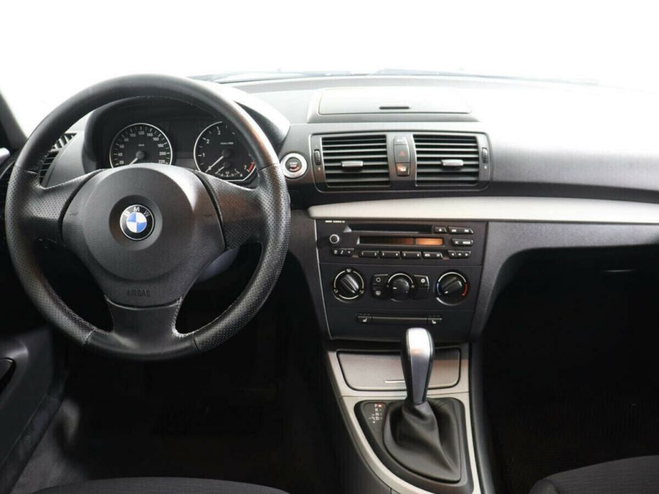 BMW 1 серии 1.6 АКПП, 2010, 159 000 км фото 5
