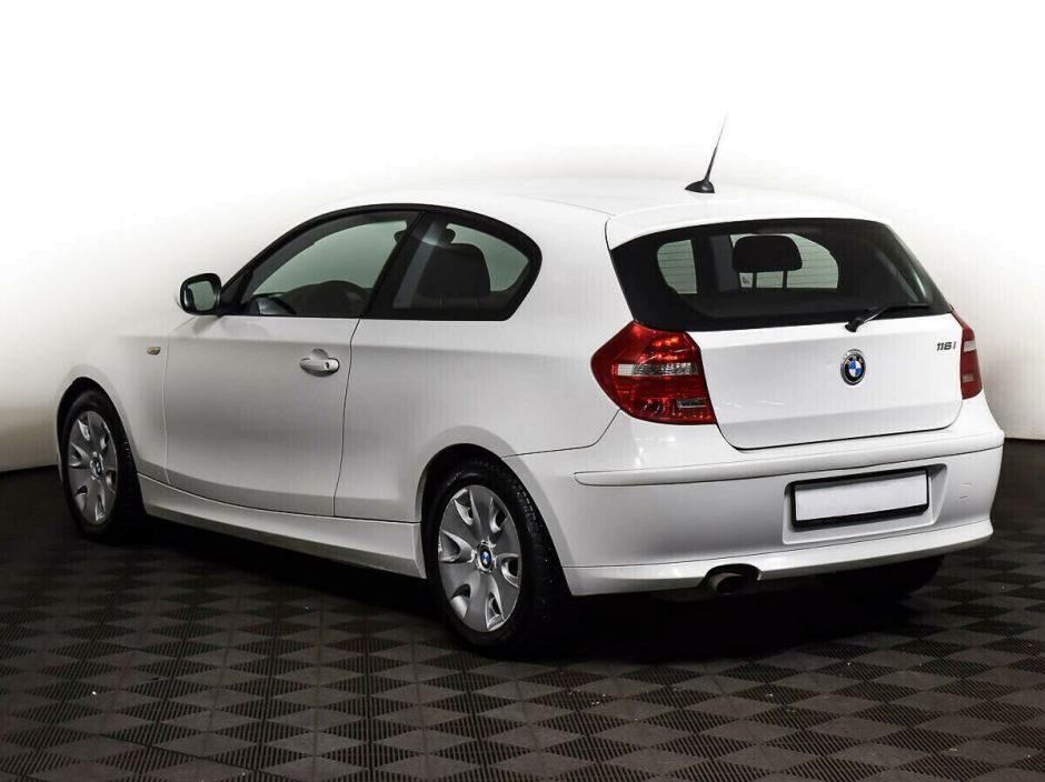 BMW 1 серии 1.6 АКПП, 2011, 156 000 км фото 4