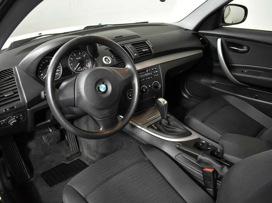 BMW 1 серии 1.6 АКПП, 2011, 156 000 км фото 7