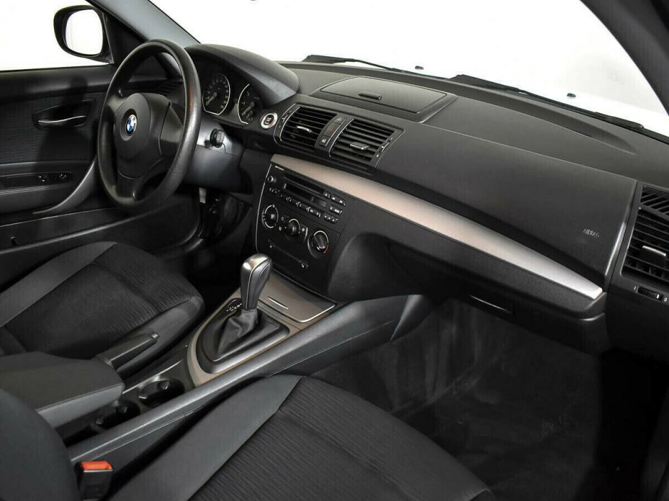 BMW 1 серии 1.6 АКПП, 2011, 156 000 км фото 9