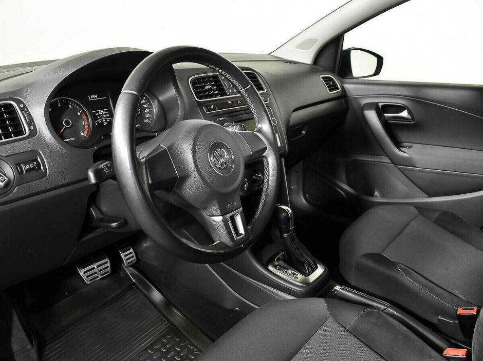 Volkswagen Polo 1.4 РКПП, 2011, 152 000 км фото 7