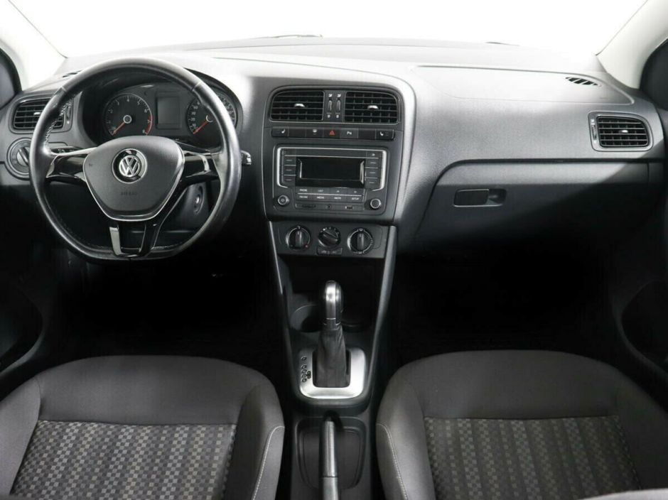 Volkswagen Polo 1.6 АКПП, 2016, 87 000 км фото 5