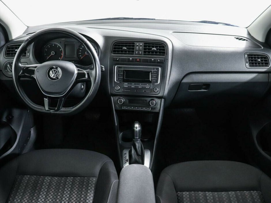 Volkswagen Polo 1.6 АКПП, 2016, 85 000 км фото 6