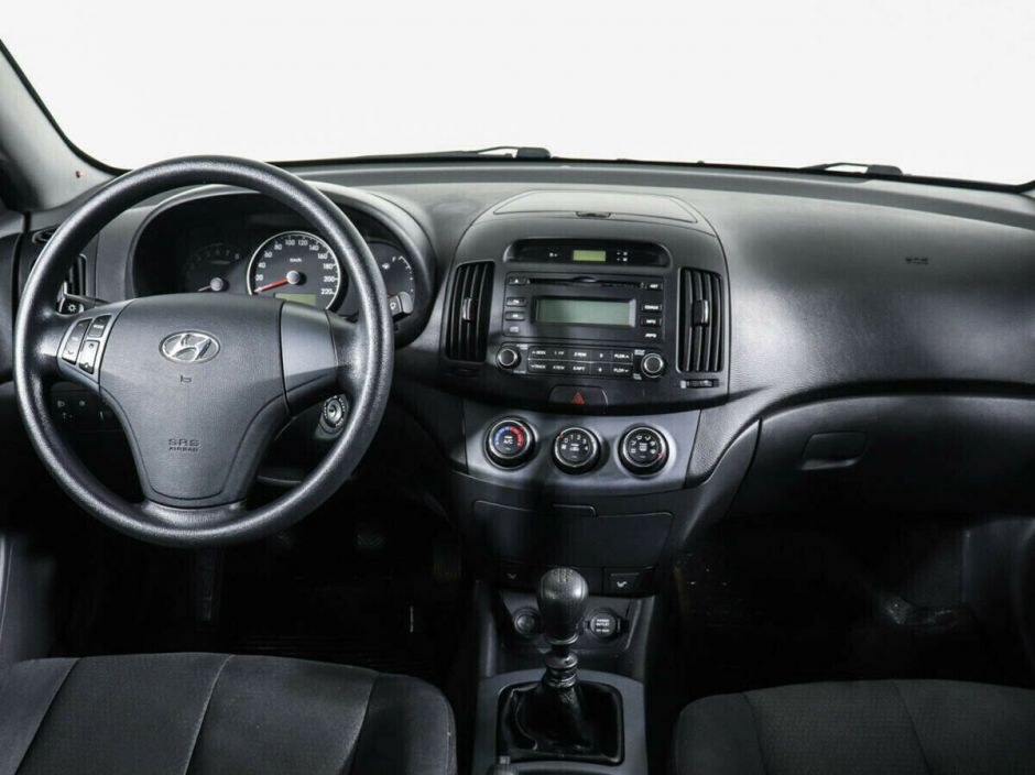 Hyundai Elantra 1.6 МКПП, 2010, 168 000 км фото 7