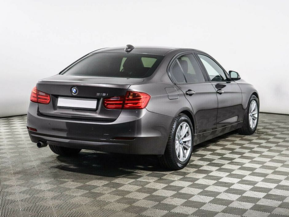BMW 3 серии 1.6 АКПП, 2013, 125 000 км фото 3