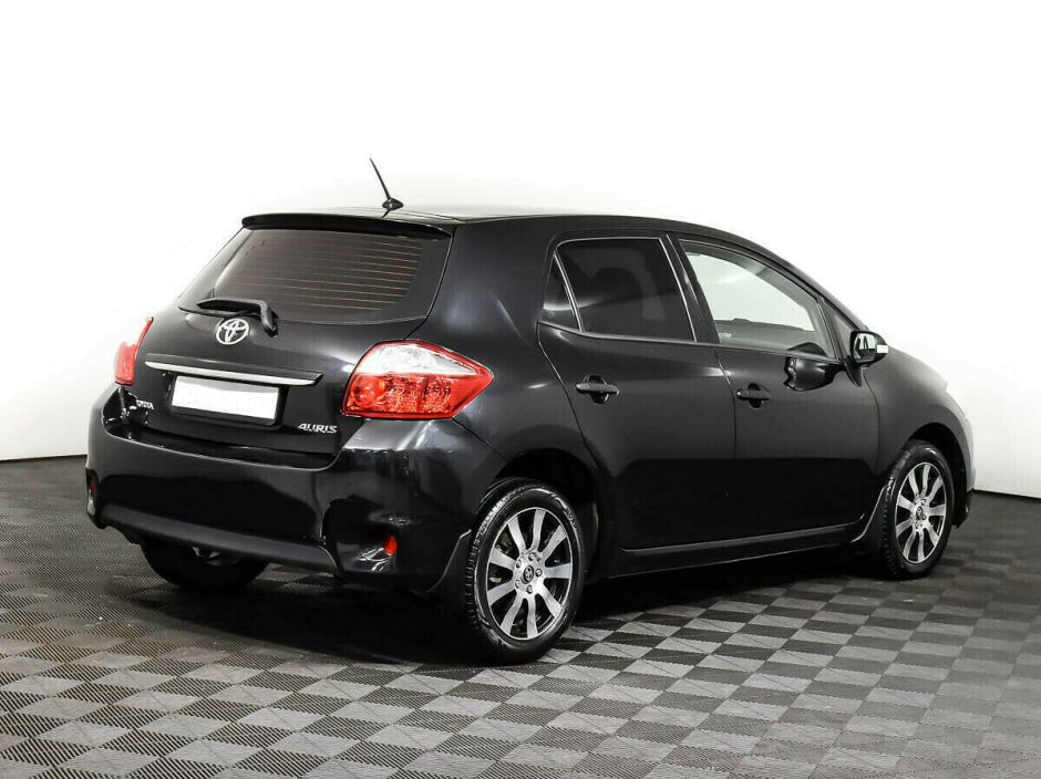 Toyota Auris 1.6 АКПП, 2012, 138 000 км фото 3