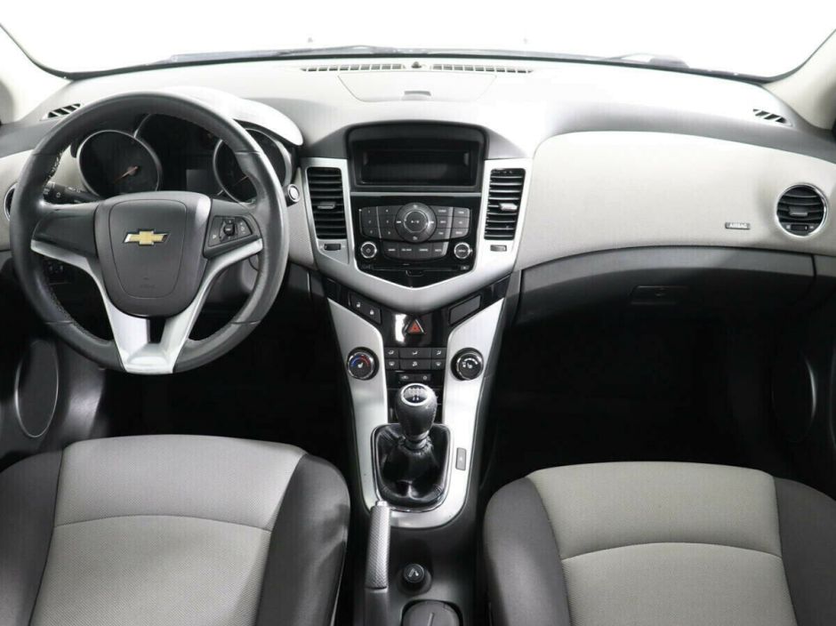 Chevrolet Cruze 1.8 МКПП, 2011, 158 000 км фото 9