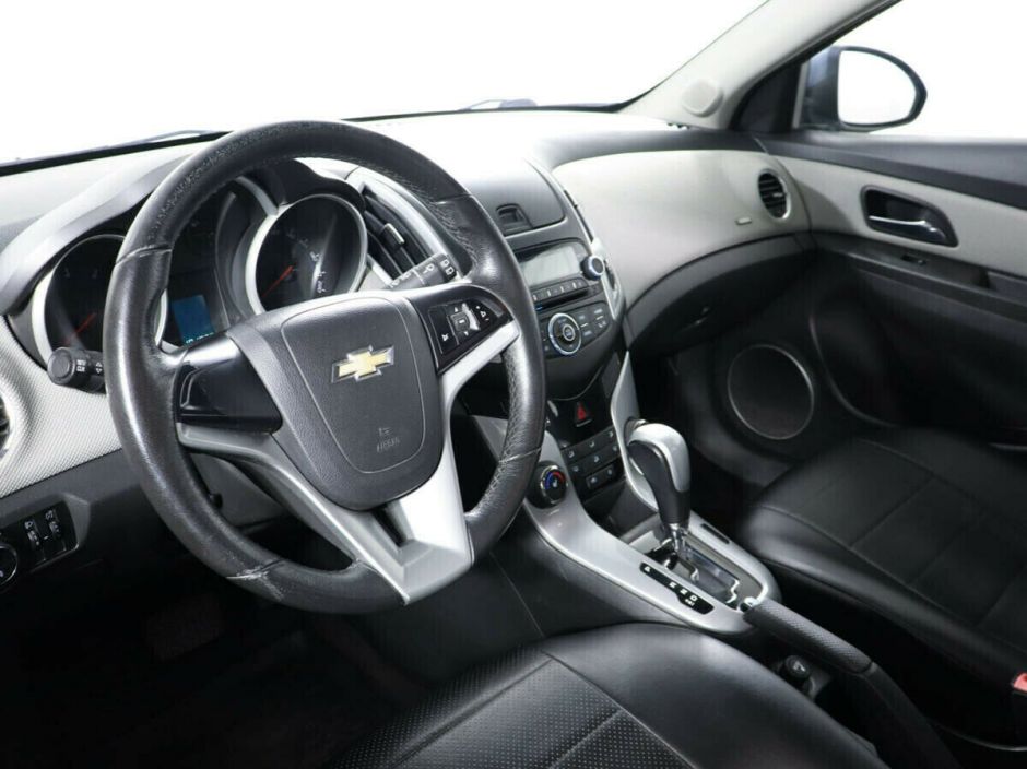 Chevrolet Cruze 1.8 АКПП, 2012, 135 000 км фото 6