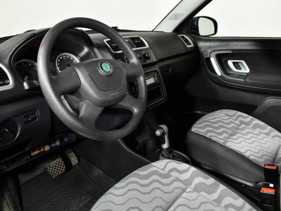 Skoda Fabia 1.6 АКПП, 2009, 168 000 км фото 6