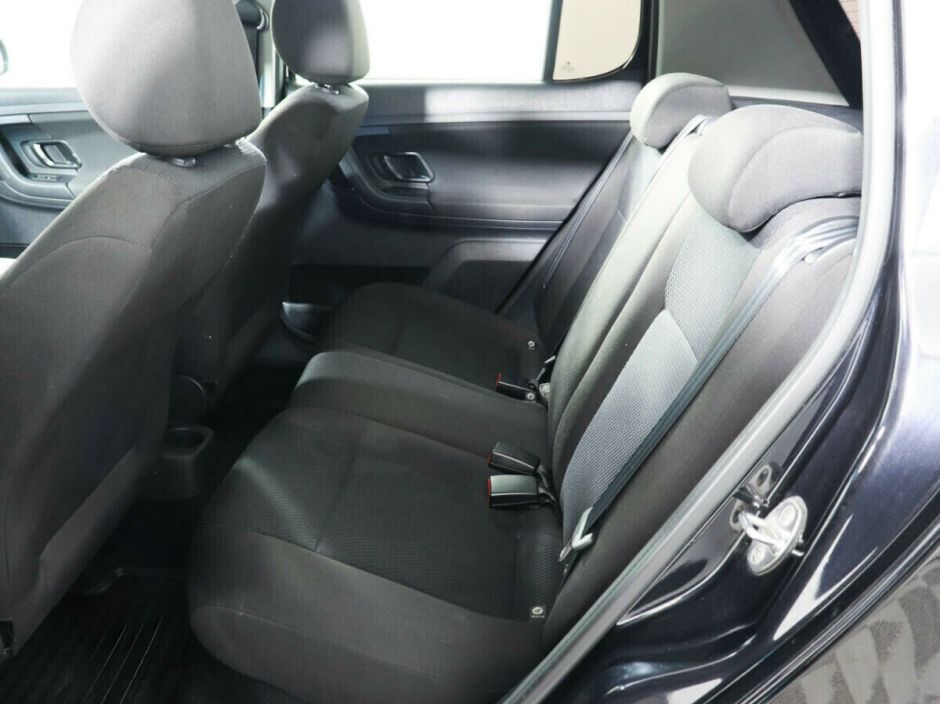 Skoda Fabia 1.6 АКПП, 2013, 120 000 км фото 6