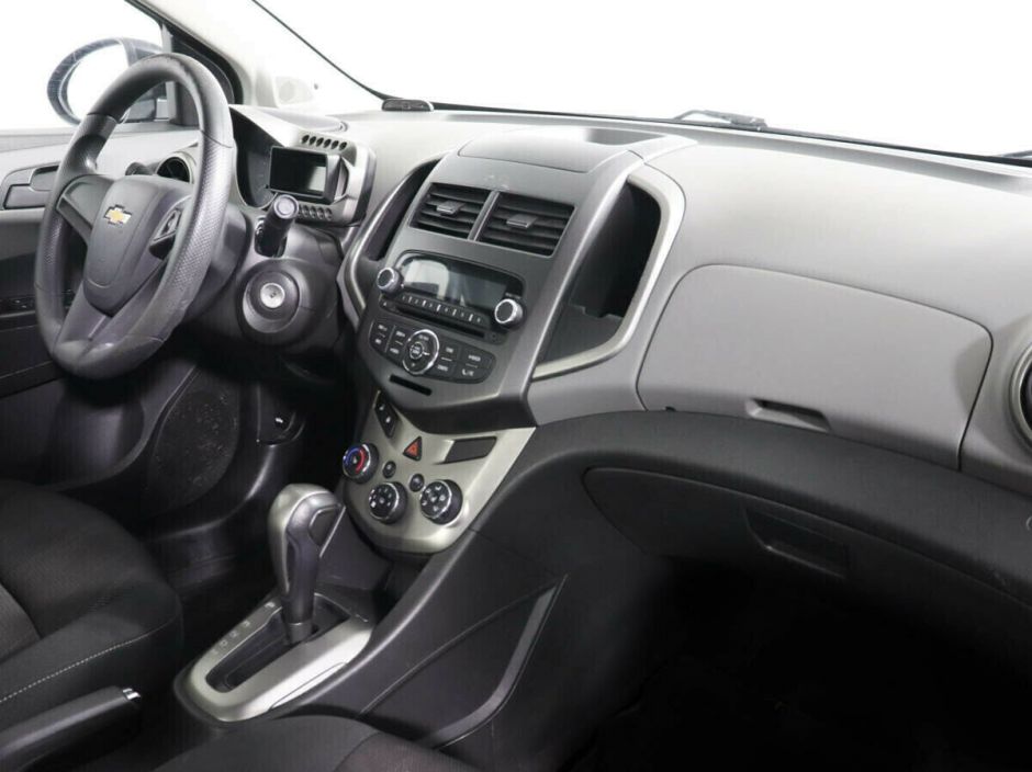 Chevrolet Aveo 1.6 АКПП, 2012, 145 000 км фото 8