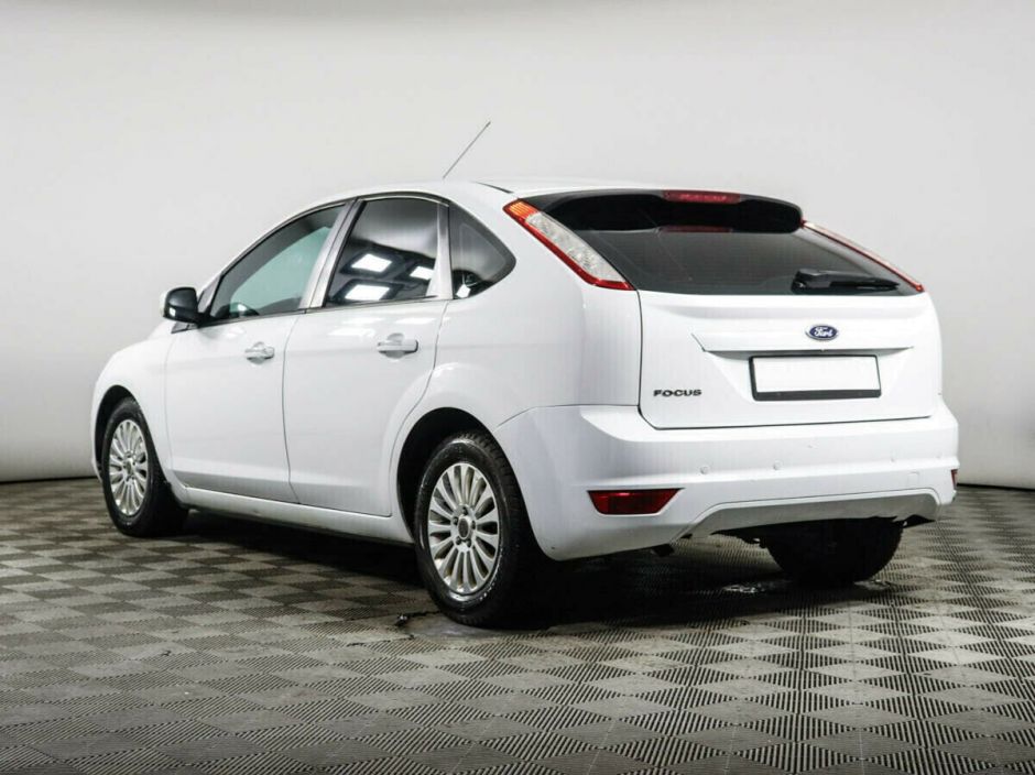 Ford Focus 1.6 АКПП, 2011, 147 000 км фото 3