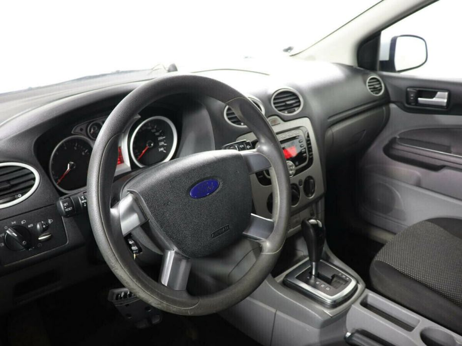Ford Focus 1.6 АКПП, 2011, 147 000 км фото 5