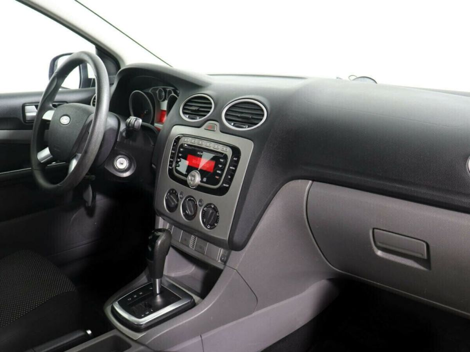 Ford Focus 1.6 АКПП, 2011, 147 000 км фото 8
