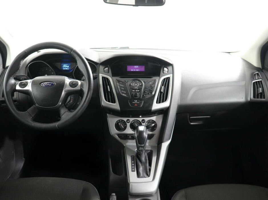 Ford Focus 1.6 РКПП, 2012, 142 000 км фото 6