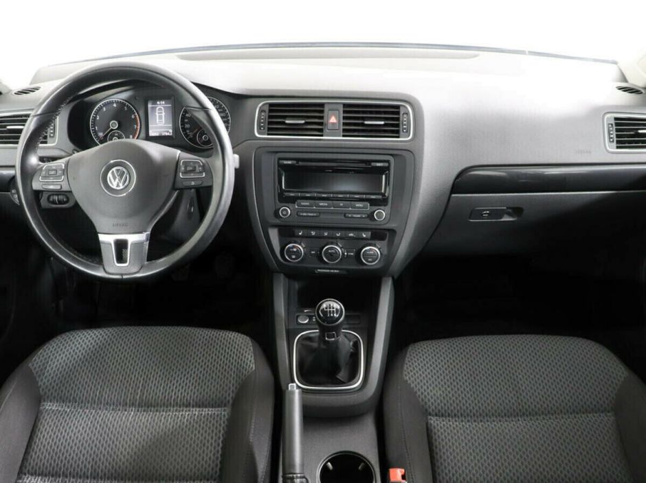 Volkswagen Jetta 1.4 РКПП, 2012, 133 000 км фото 6