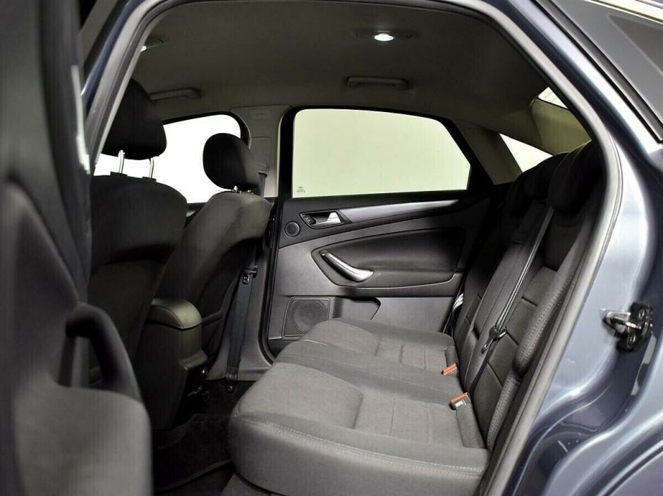 Ford Mondeo 2.0 МКПП, 2013, 134 000 км фото 6