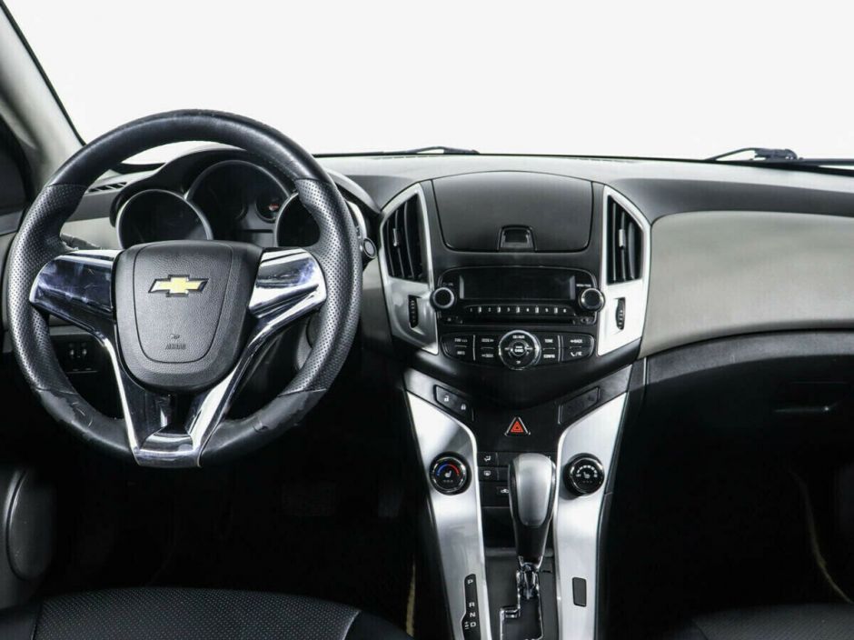 Chevrolet Cruze 1.6 АКПП, 2013, 131 000 км фото 8