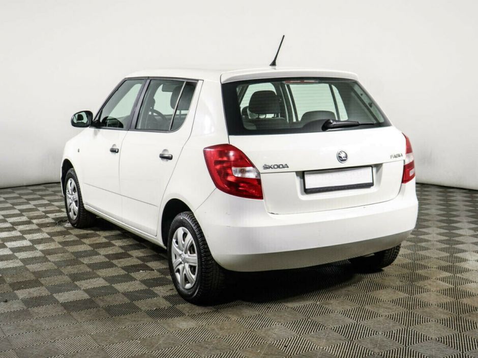 Skoda Fabia 1.2 МКПП, 2013, 119 000 км фото 3