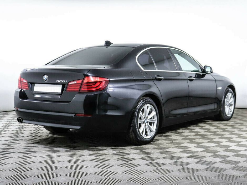 BMW 5 серии 3.0 АКПП, 2010, 164 000 км фото 4