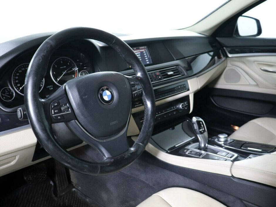BMW 5 серии 2.0 АКПП, 2012, 131 000 км фото 7