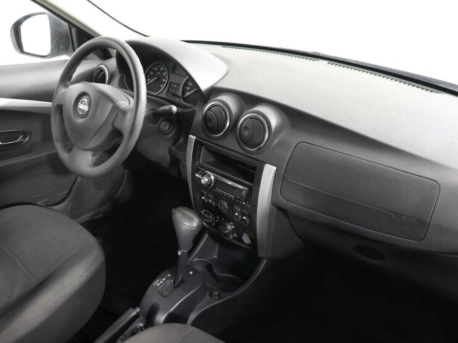 Nissan Almera 1.6 АКПП, 2016, 98 000 км фото 5