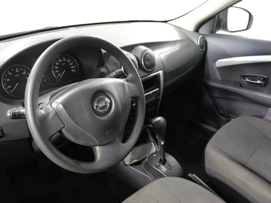Nissan Almera 1.6 АКПП, 2016, 98 000 км фото 6