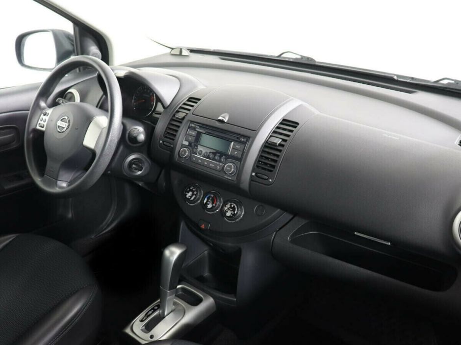 Nissan Note 1.6 АКПП, 2012, 133 000 км фото 5