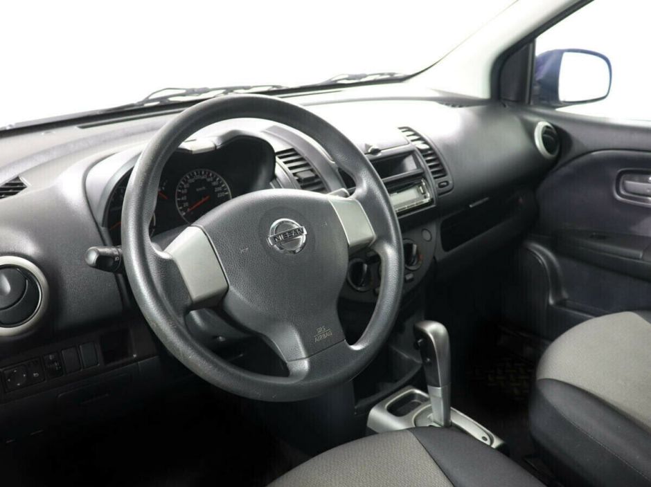 Nissan Note 1.6 АКПП, 2013, 121 000 км фото 8