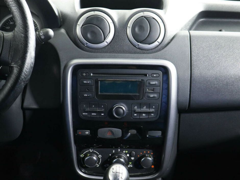 Renault Duster 1.5 МКПП, 2013, 130 000 км фото 8