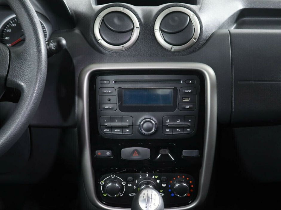 Renault Duster 2.0 МКПП, 2014, 113 000 км фото 8