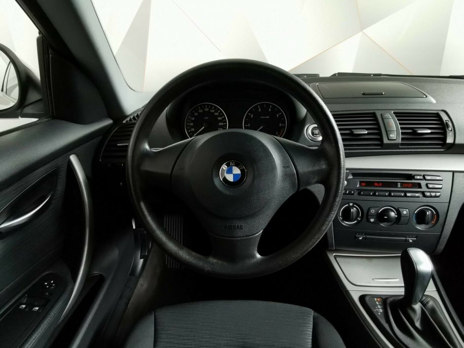 BMW 1 серии 1.6 АКПП, 2011, 149 000 км фото 6