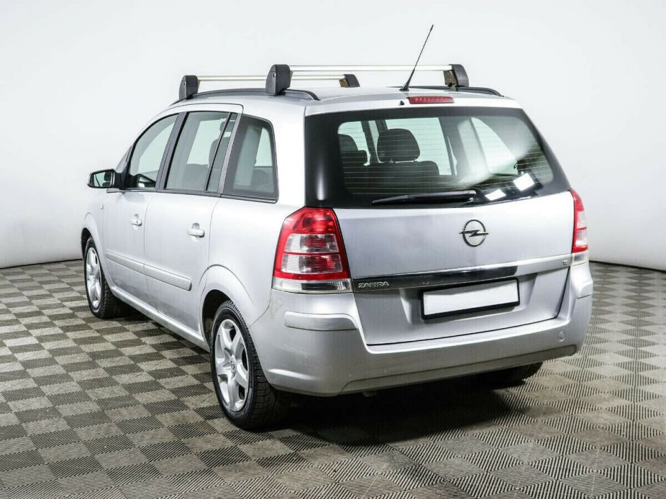 Opel Zafira 1.8 РКПП, 2009, 179 000 км фото 2