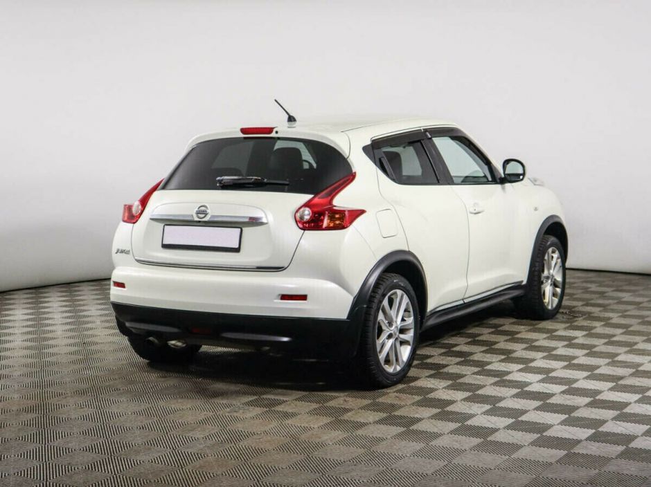 Nissan Juke 1.6 CVT, 2012, 131 000 км фото 2